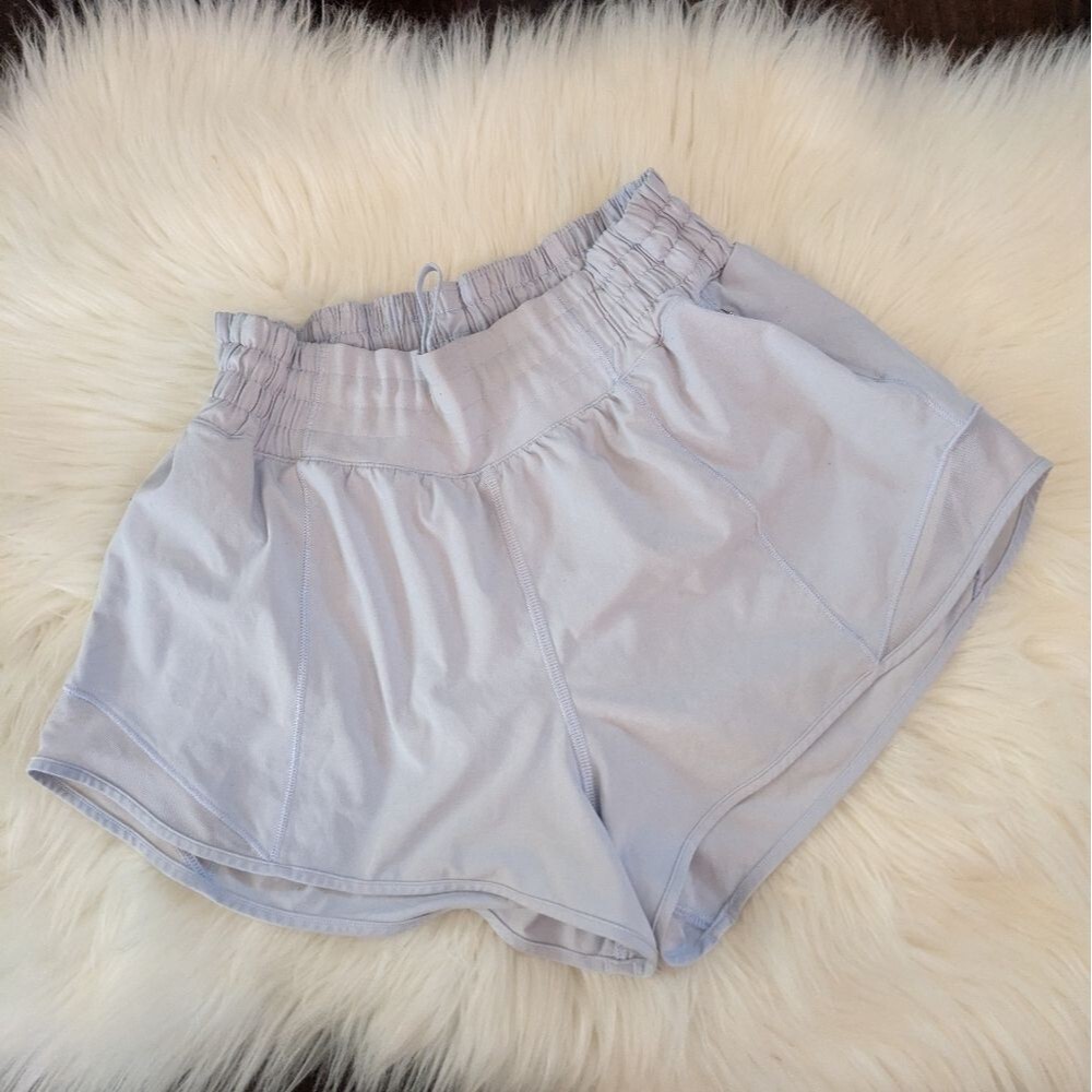 Lululemon Hotty Hot Light Blue Lavender Shorts Size 6 W7AYYR